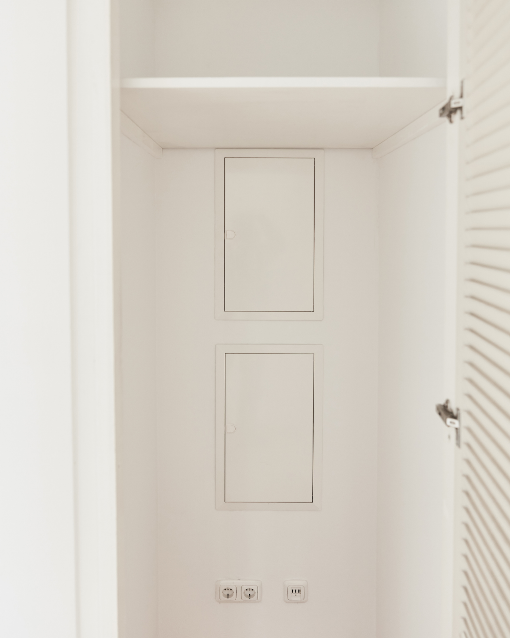 Small space organization systems