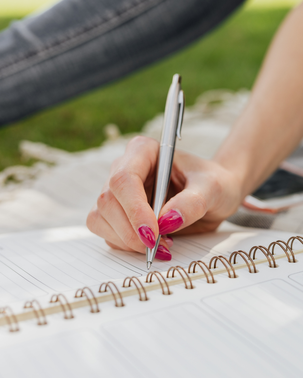 Complete guide to daily organization systems