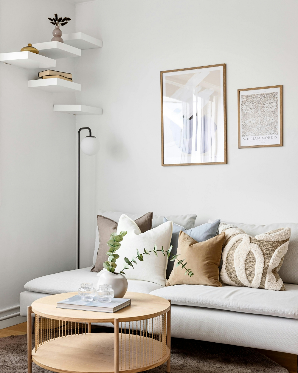 Texture and layering ideas for small living rooms