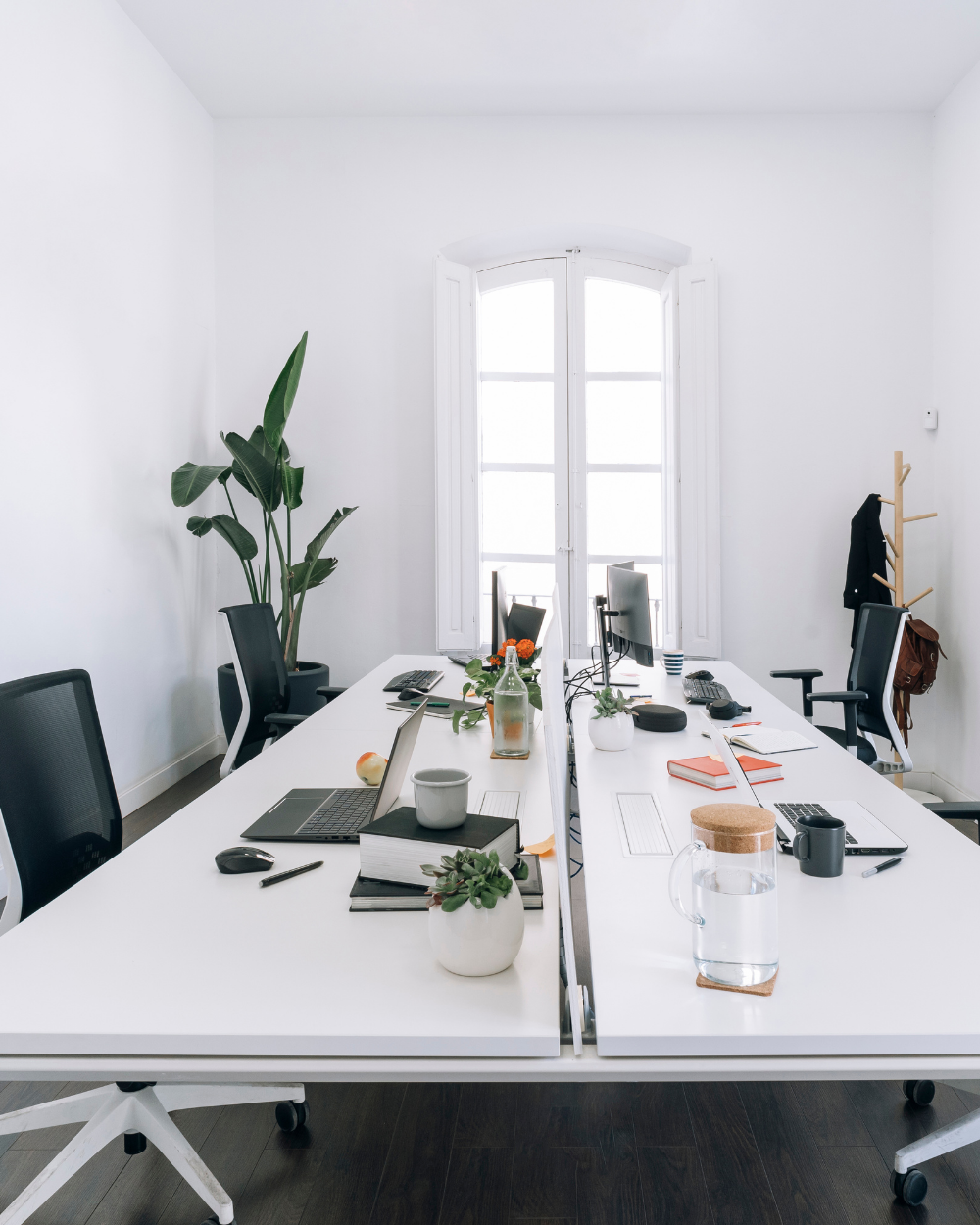 Complete guide to a shared-space home office