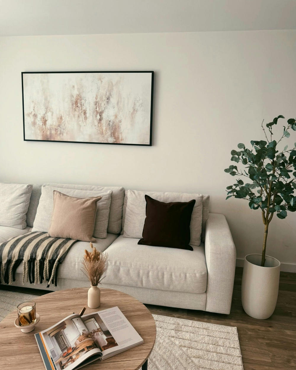 Styling one focal point in a small room